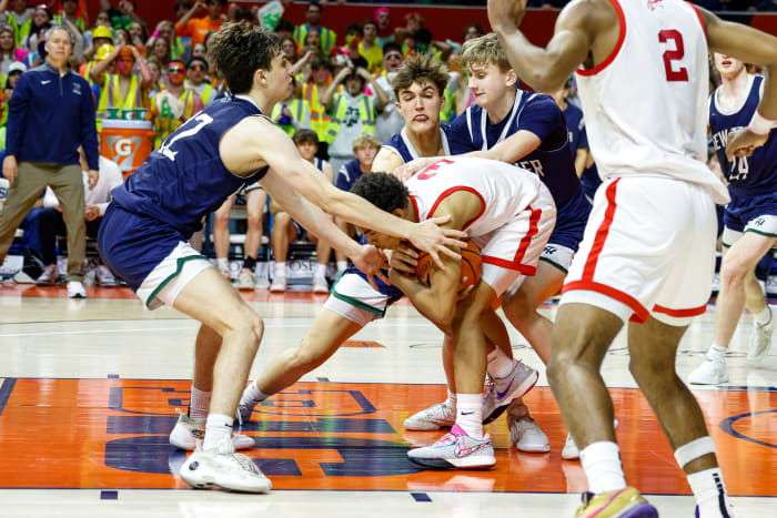 Homewood-Flossmoor New Trier Illinois boys basketball March 8 2024 Nate Latsch 26688